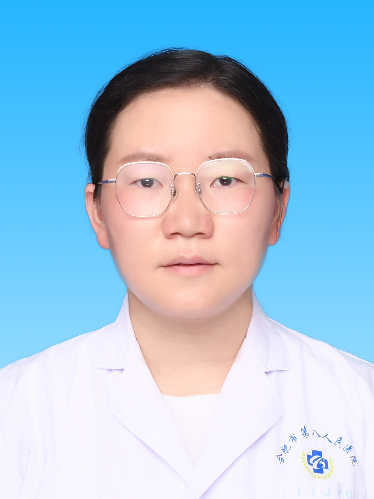 卢晓二 副主任医师