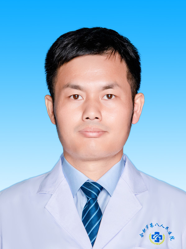 郭文 副主任医师